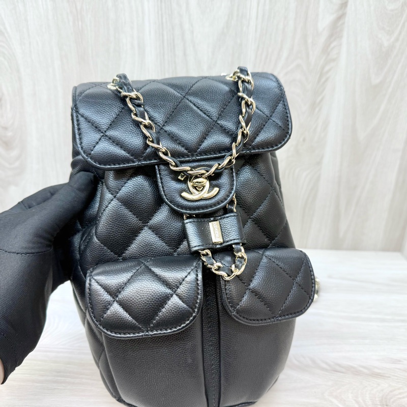 CHANEL黑金粒紋牛皮束口雙口袋後背包AS3290-6