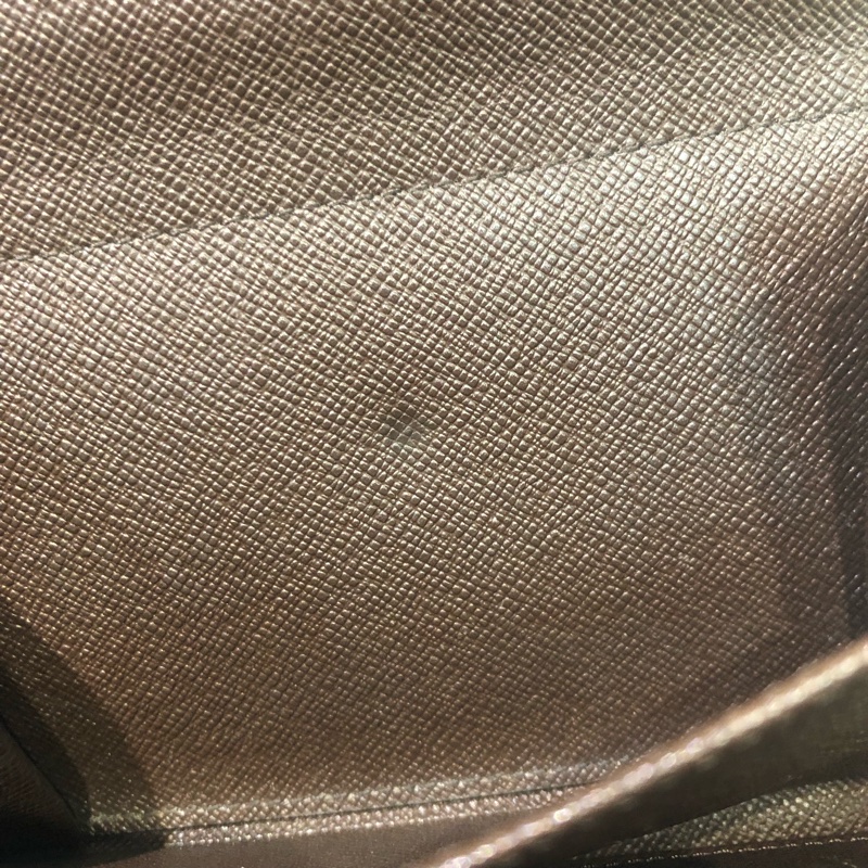 LV Damier Ebene 帆布棋盤格中夾XB454-22