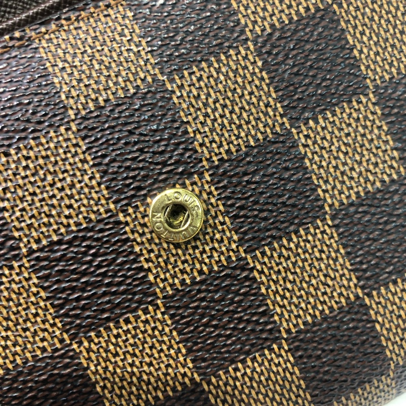 LV Damier Ebene 帆布棋盤格中夾XB454-29