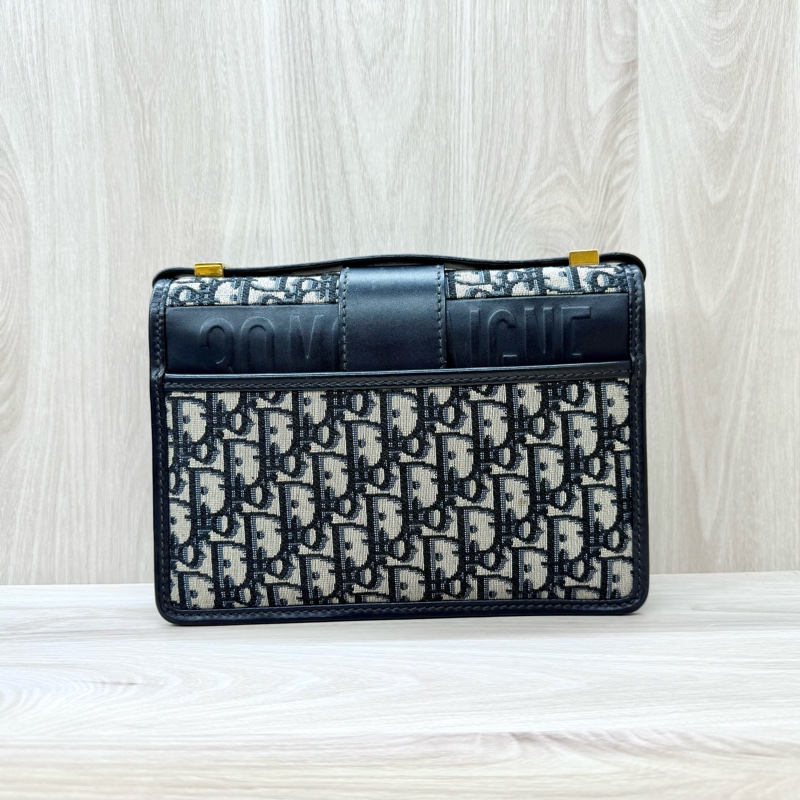 DIOR藍緹花布金釦蒙田30系列側背包M9208UTZQ-1