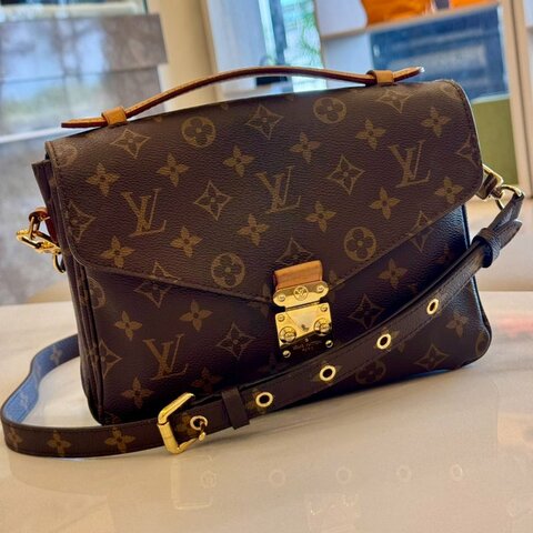 *SHIHNA名牌精品* LV M40780 經典帆布郵差包
