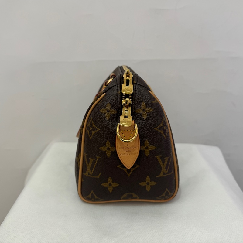 LOUIS VUITTON speedy20奶茶色背帶-3