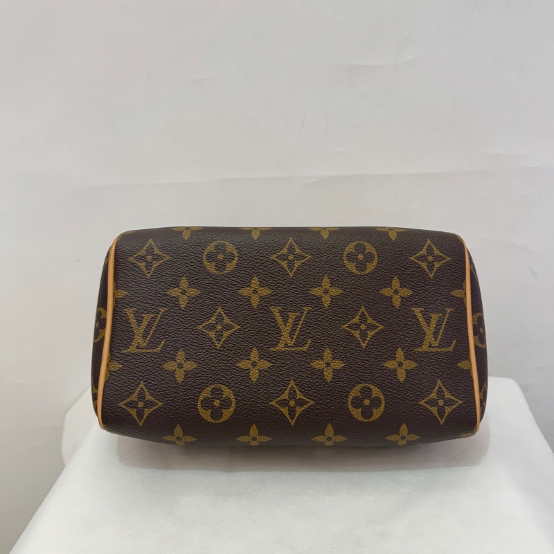LOUIS VUITTON speedy20奶茶色背帶-4