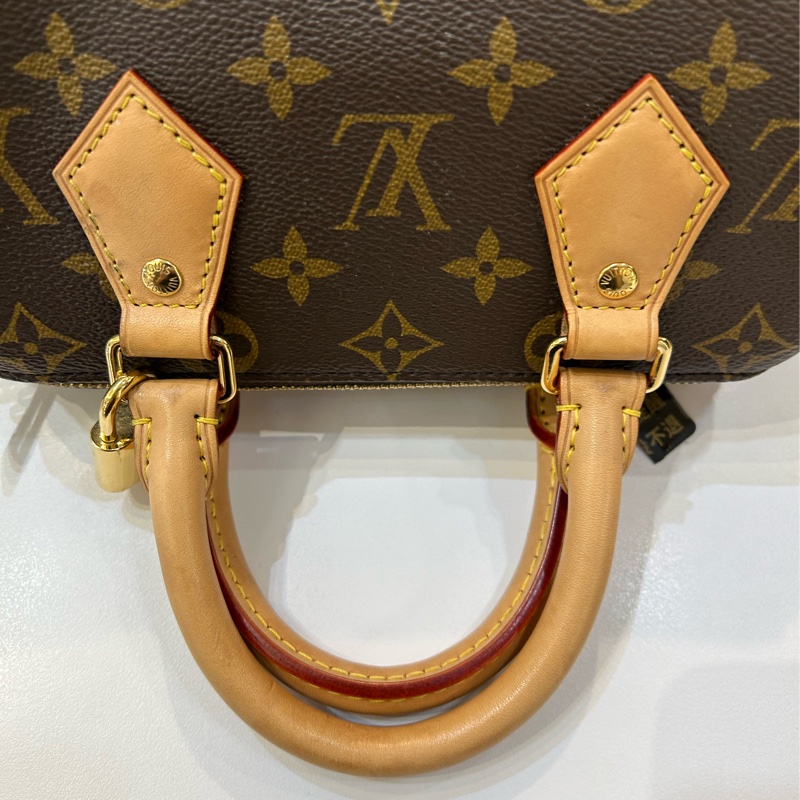 LOUIS VUITTON speedy20奶茶色背帶-10