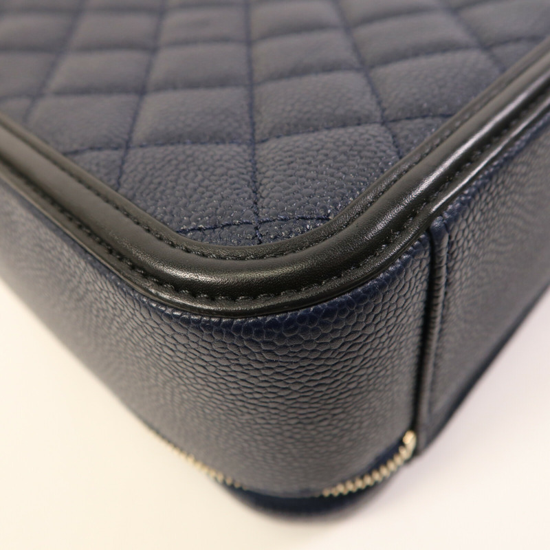 CHANEL 牛皮皮革Filigree Vanity Case金扣手挽肩背兩用袋-8