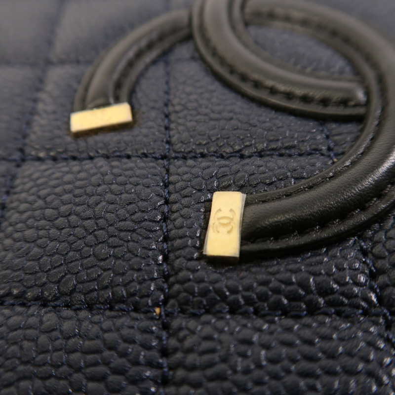 CHANEL 牛皮皮革Filigree Vanity Case金扣手挽肩背兩用袋-12