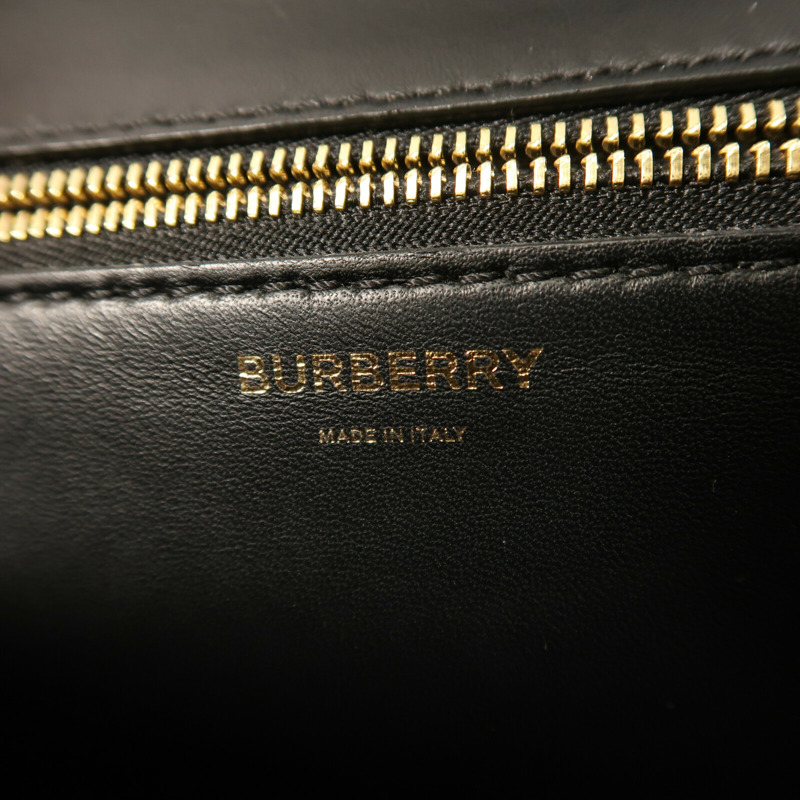 BURBERRY 牛皮皮革TB Medium金扣肩背袋-11
