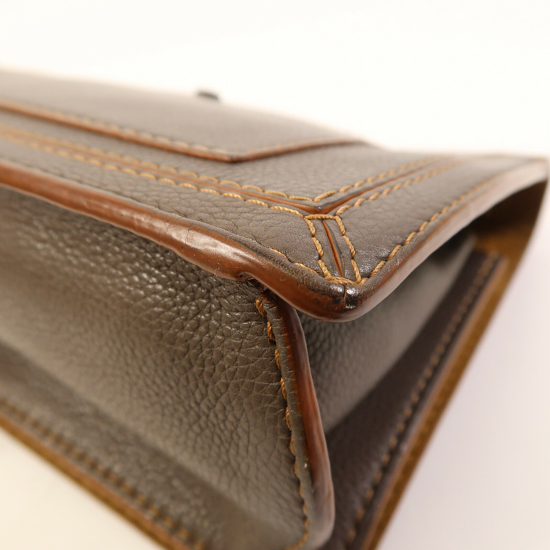 LOEWE 牛皮皮革Barcelona Medium金扣肩背袋-6