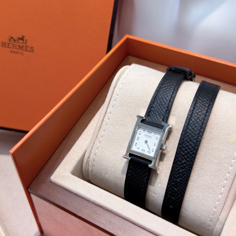 Hermes Heure H Noir small size 25mm 精鋼石英女錶 XB948-1