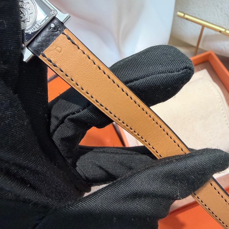 Hermes Heure H Noir small size 25mm 精鋼石英女錶 XB948-13