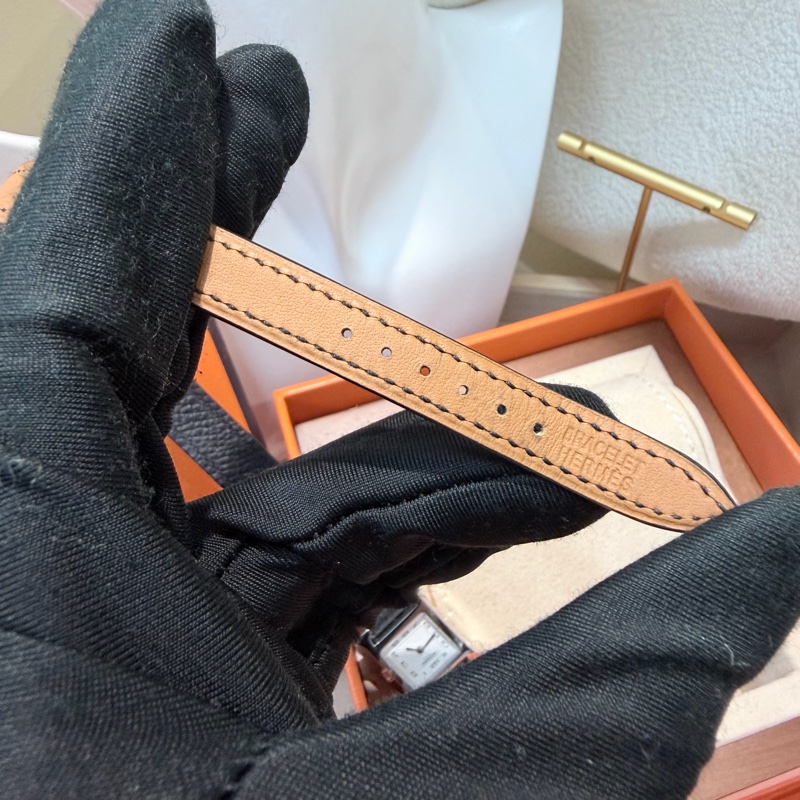 Hermes Heure H Noir small size 25mm 精鋼石英女錶 XB948-15