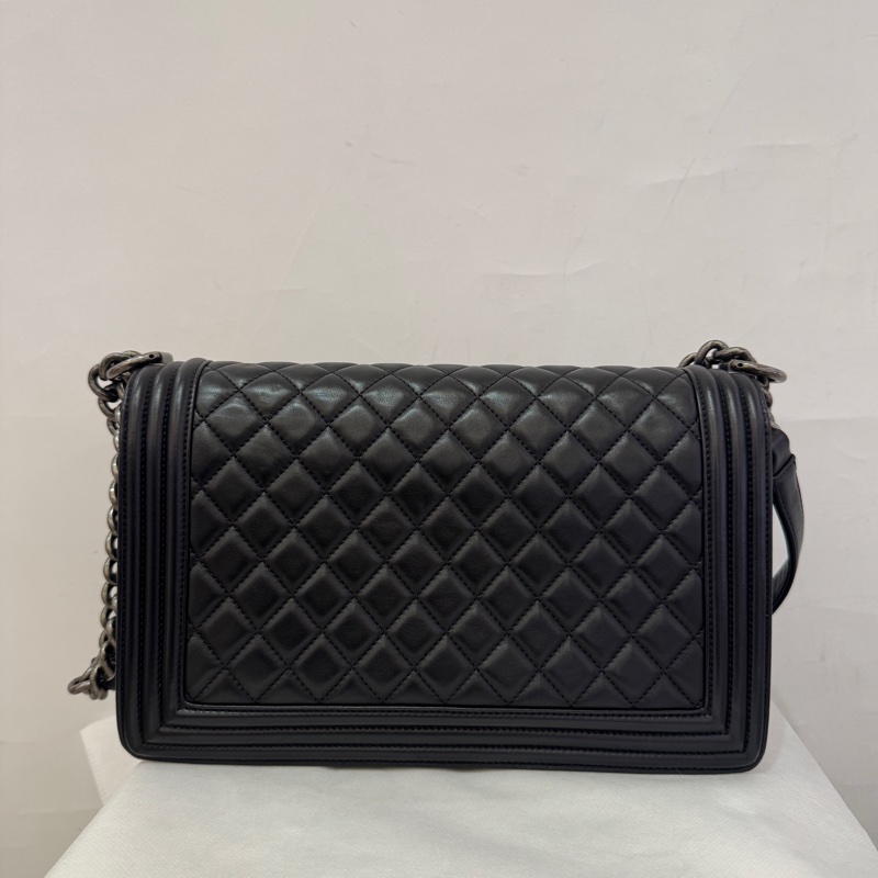 CHANEL荔枝皮黑銀 BOY28cm-2
