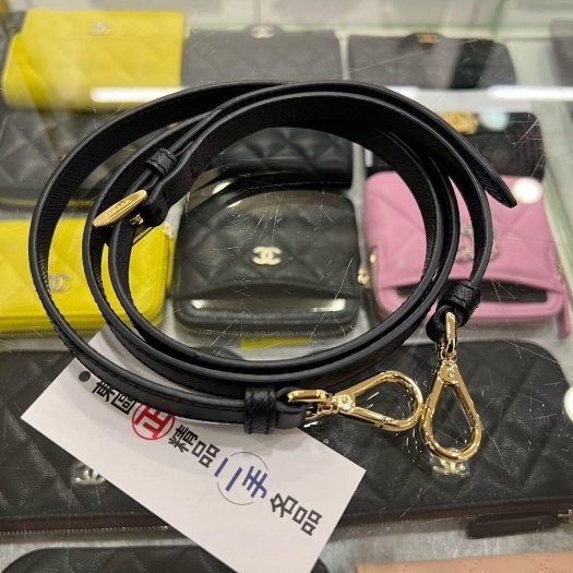 東區正精品㊣PRADA 1BB115 1978 深藍色尼龍金三角牌皮革背帶斜背包肩背包保齡球包兩用包 RZ6131-4