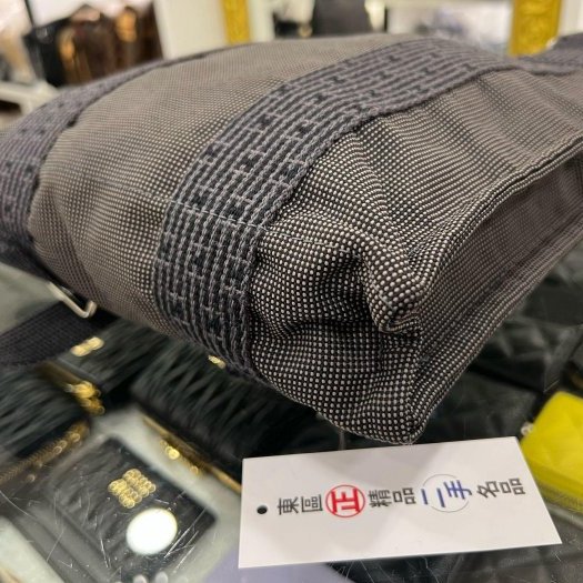 東區正精品㊣HERMES HERLINE 深灰色帆布H LOGO釦子拉鍊手提包公事包帆布包電腦包後背包小款 RZ6132-8