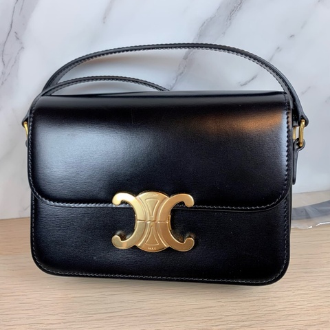 Celine Triomphe凱旋門 黑金 小號 斜背包 肩背包