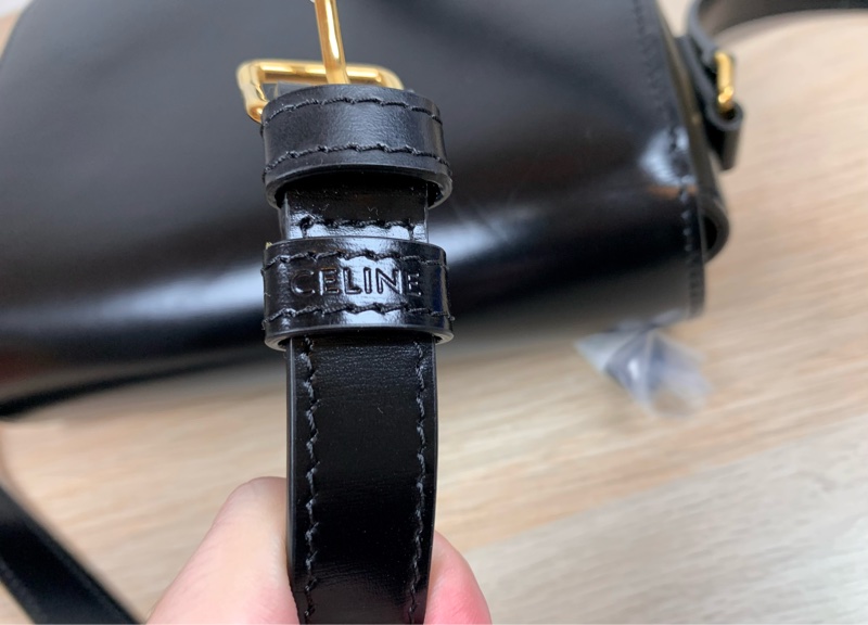 Celine Triomphe凱旋門 黑金 小號 斜背包 肩背包-7