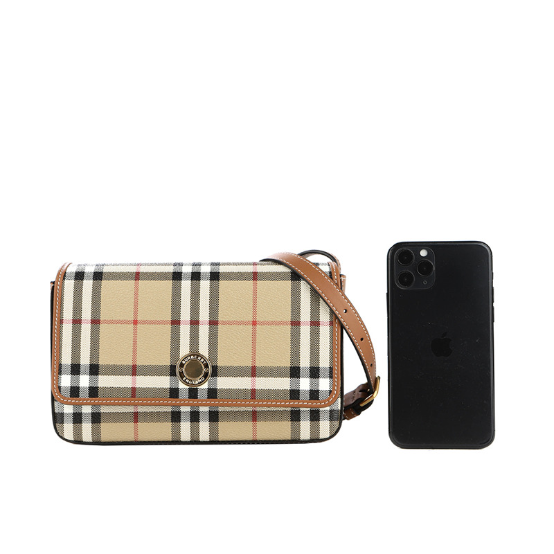 BURBERRY LS Hampshire 斜背包-17