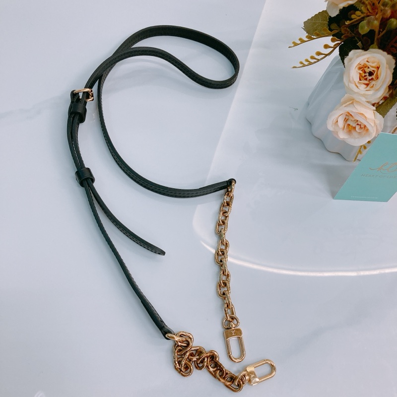 MS0470 LOUIS VUITTON 路易威登樹皮紋硬盒子電話鍊帶包包VERTICAL TRUNK POCHETTE EPI CALFSKIN-11