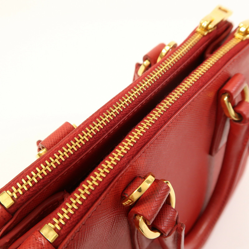 PRADA Saffiano皮革2 Way Shoulder金扣手挽肩背兩用袋-10