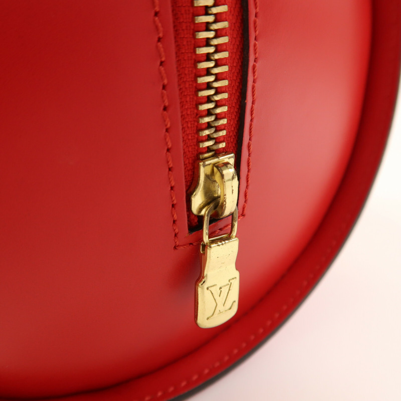 LOUIS VUITTON Epi Soufflot金扣肩背袋-12