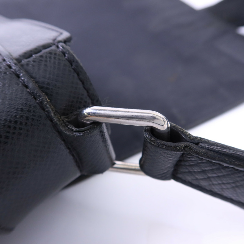 LOUIS VUITTON Taiga Roman MM銀扣肩背袋-9