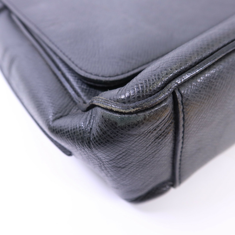 LOUIS VUITTON Taiga Roman MM銀扣肩背袋-13