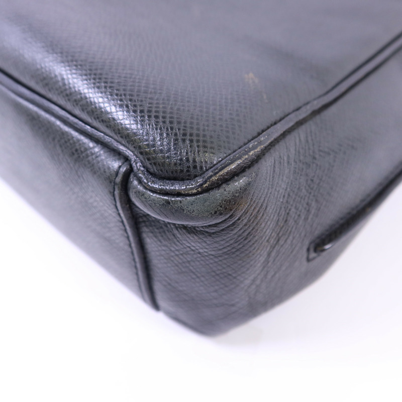 LOUIS VUITTON Taiga Roman MM銀扣肩背袋-14