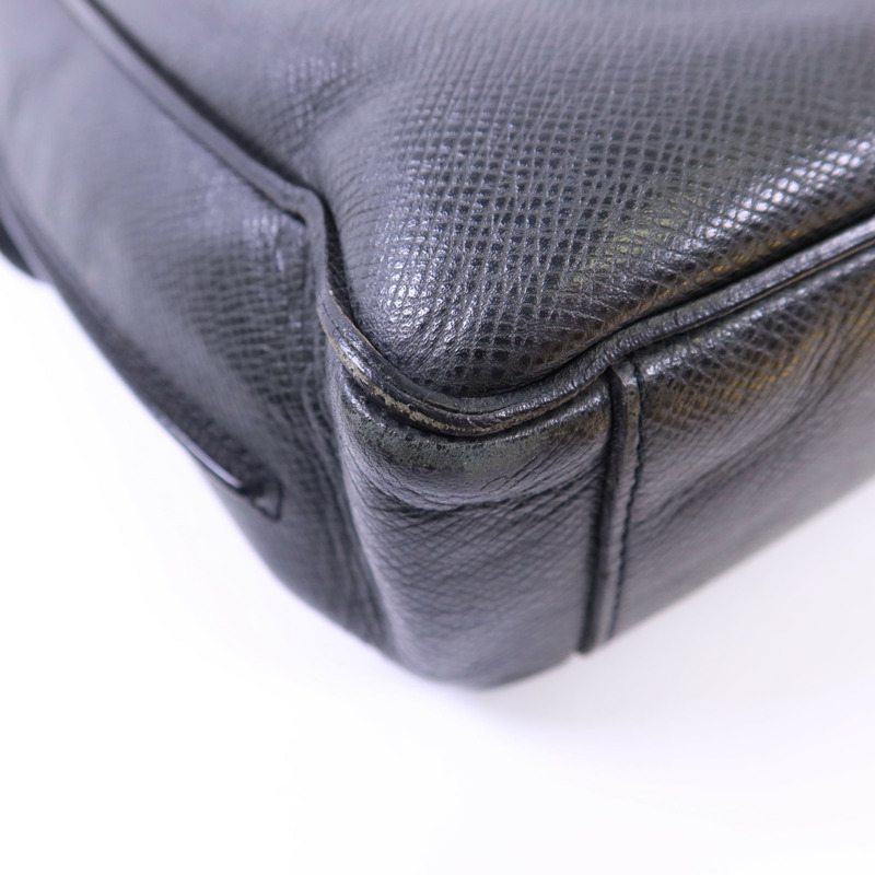 LOUIS VUITTON Taiga Roman MM銀扣肩背袋-15