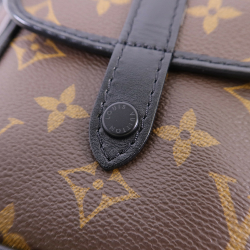 LOUIS VUITTON Monogram Macassar Christopher Wearable Wallet肩背袋-7