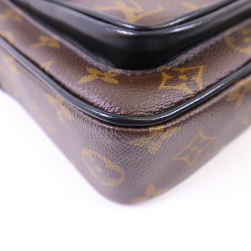 LOUIS VUITTON Monogram Macassar Christopher Wearable Wallet肩背袋-10