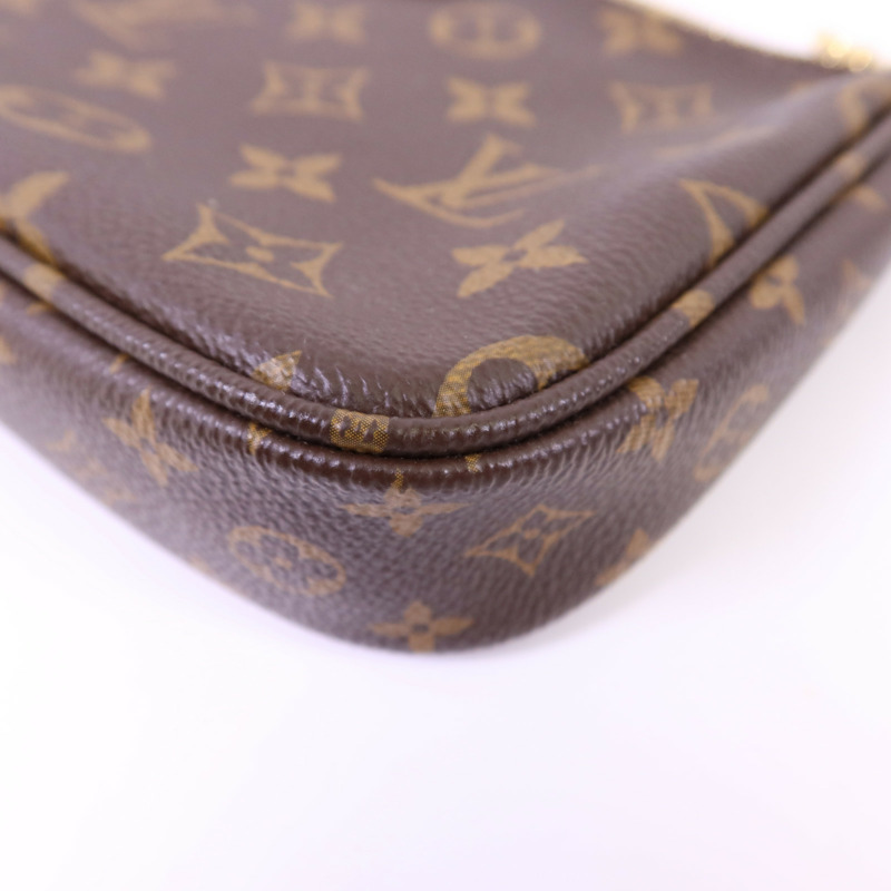 LOUIS VUITTON Monogram Multi Pochette Accessoires金扣肩背袋-23
