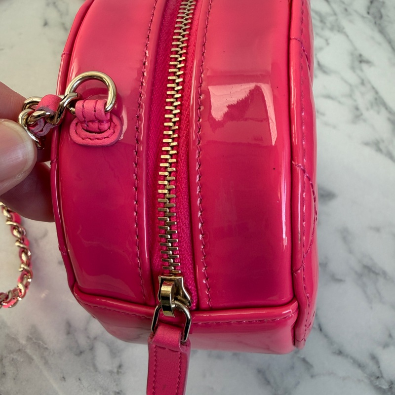 Chanel 桃粉色漆皮圓餅鏈包❣️可愛第一名-10