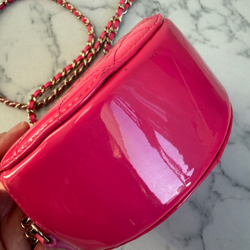 Chanel 桃粉色漆皮圓餅鏈包❣️可愛第一名-12