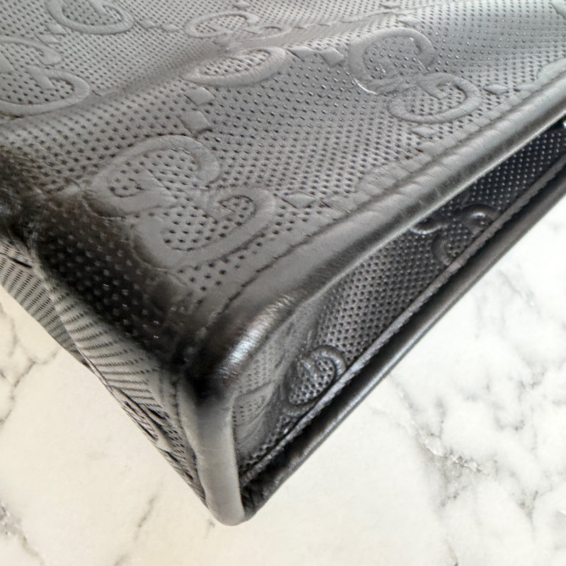 Gucci 黑色壓紋手拿包💙-18