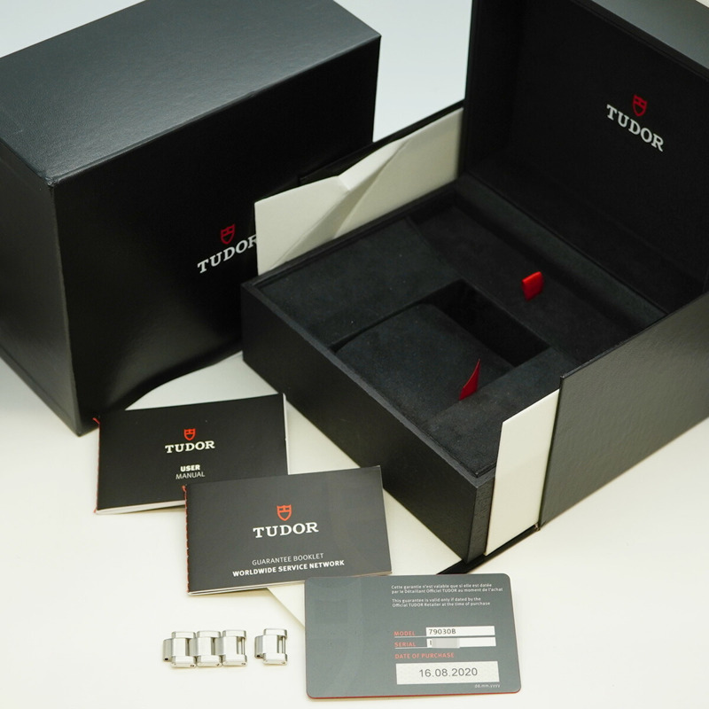 帝舵碧灣系列 79030B 藍色錶盤男士腕錶-1