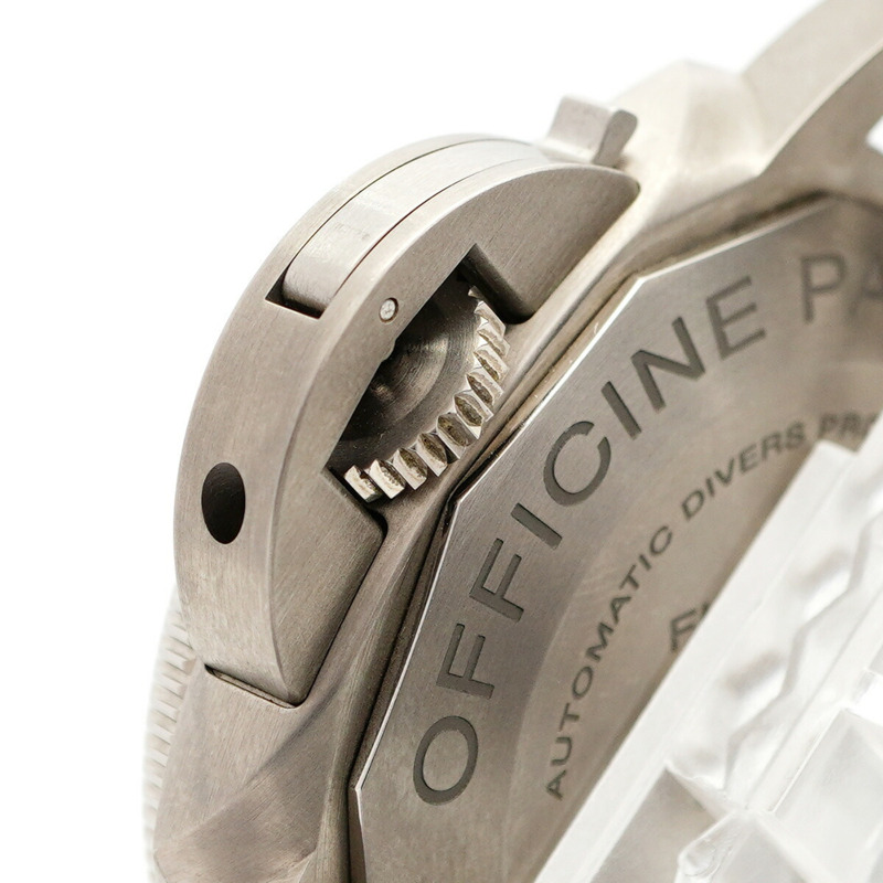 沛納海潛水錶 PAM01305 黑色錶盤男士腕錶-10