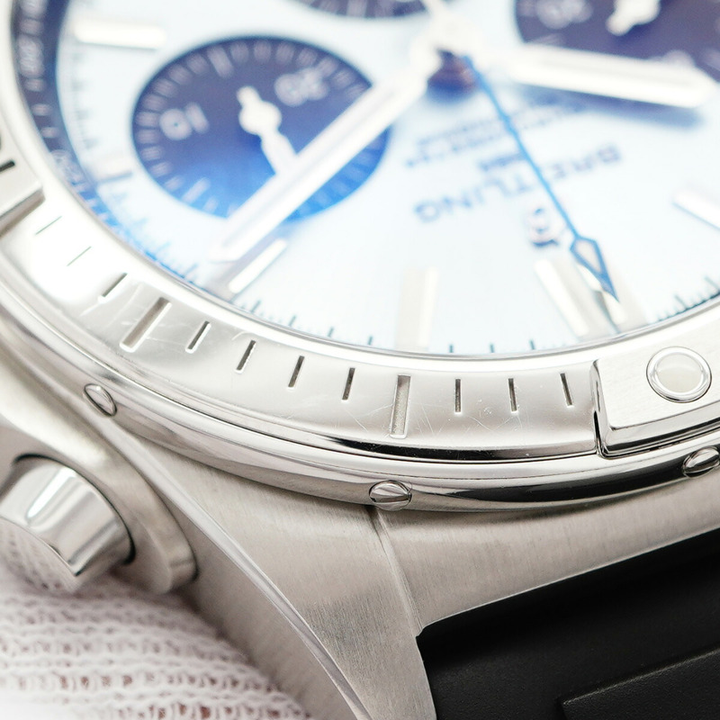 百年靈 Chronomat PB0134 藍色錶盤男士腕錶-6