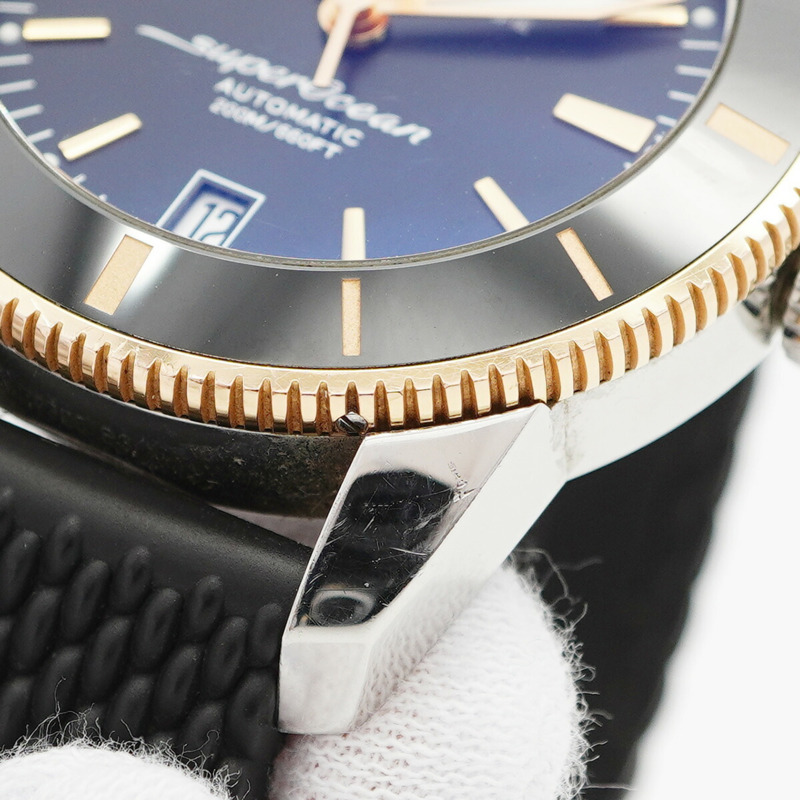 百年靈超級海洋文化系列 UB2010 黑色錶盤男士腕錶-6