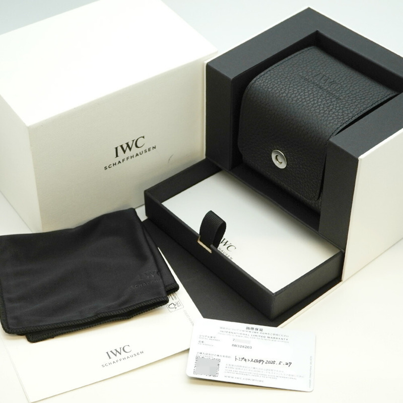 IWC 沙夫豪森飛行員 IW328203 男款藍色錶盤手錶-1