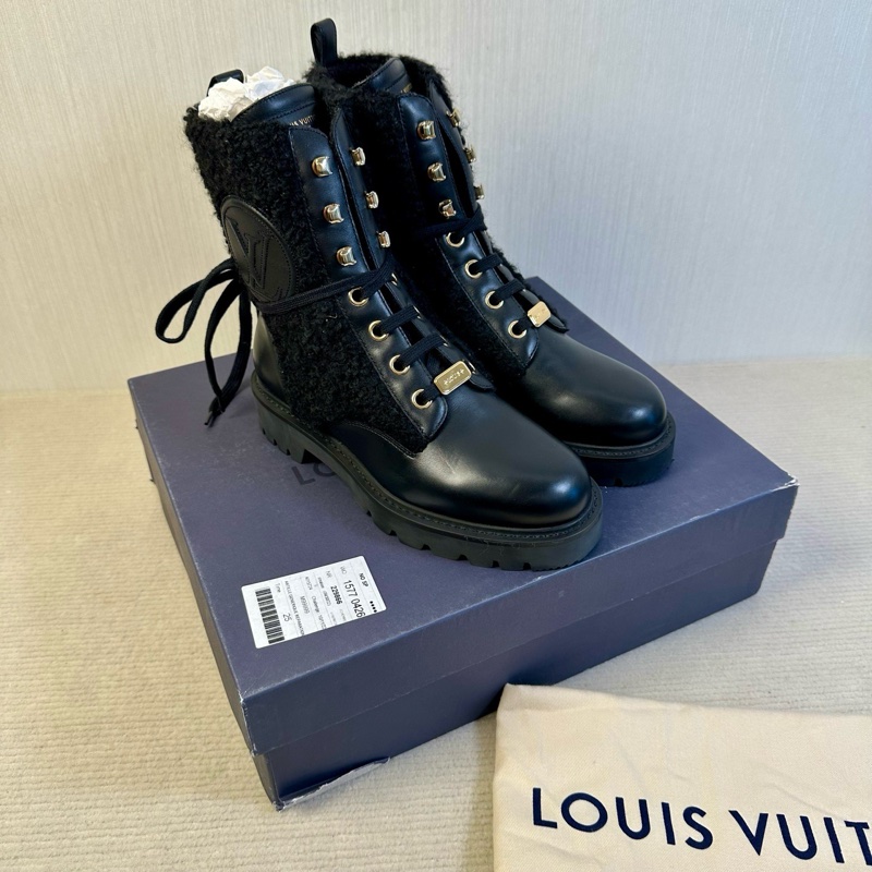 全新 LV 路易威登 黑色 皮革 羊毛 拼接 短靴 尺碼:36-0