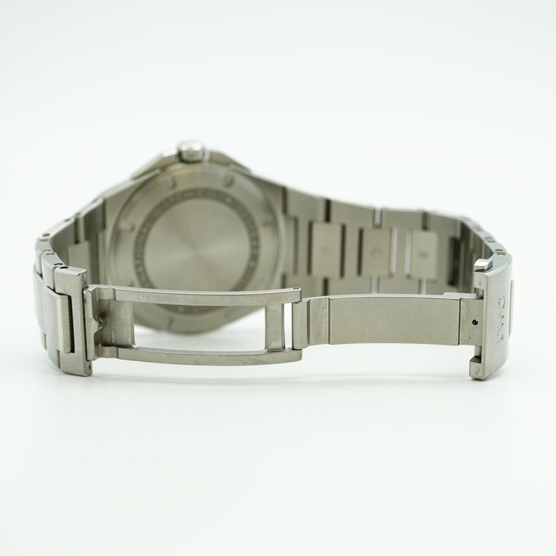 IWC 沙夫豪森工程師 IW323906 銀色錶盤男士手錶-4