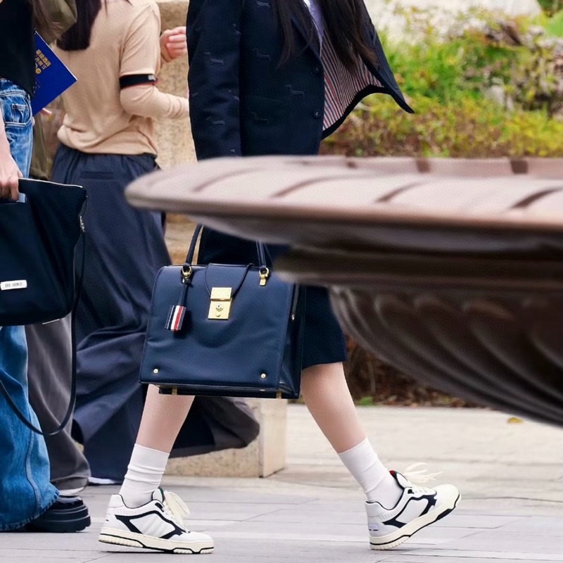 GUCCI古馳 白色皮革圓頭系帶低幫板鞋 38碼 99新-5