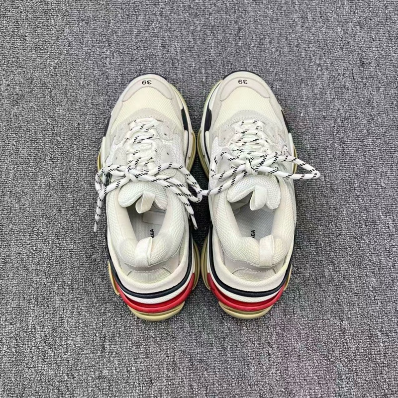 【Balenciaga】巴黎世家 triple s 經典白紅黑做舊款老爹鞋 成色：全新全套 未使用 尺碼：39碼 偏大-2