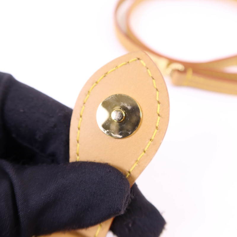 LOUIS VUITTON Monogram Fold Me Pouch金扣肩背袋-8