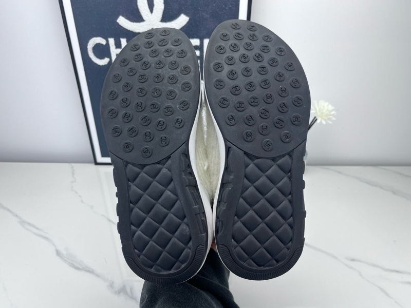 Chanel 香奈兒 毛絨雙C米白色運動鞋 37.5碼 下地一次 成色如圖-7