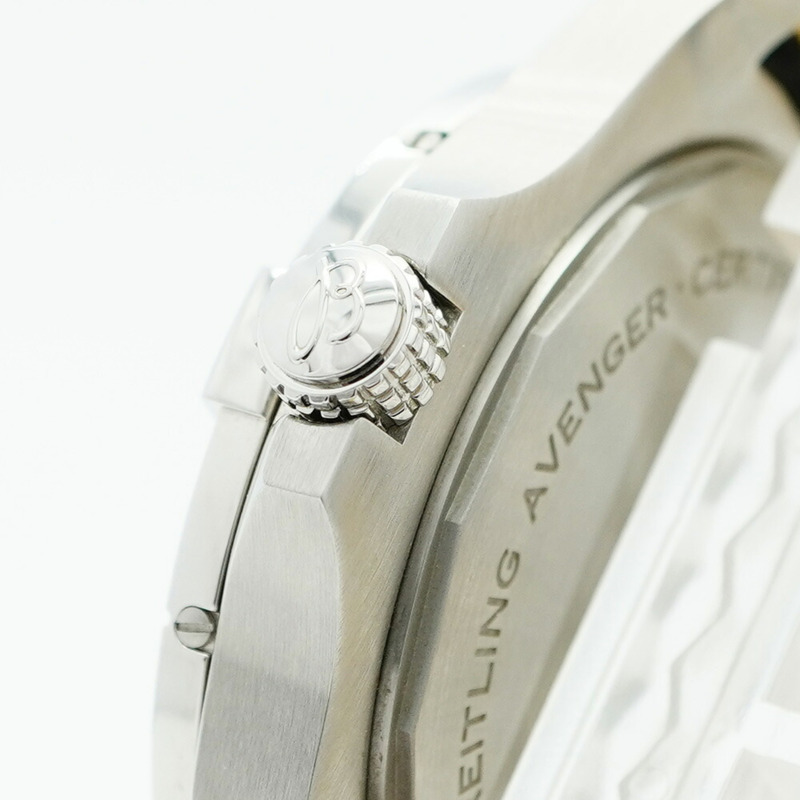 百年靈復仇者A32397白色錶盤男士腕錶-10