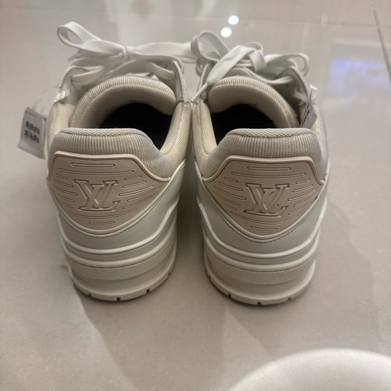 LV Trainer 白 6號-2