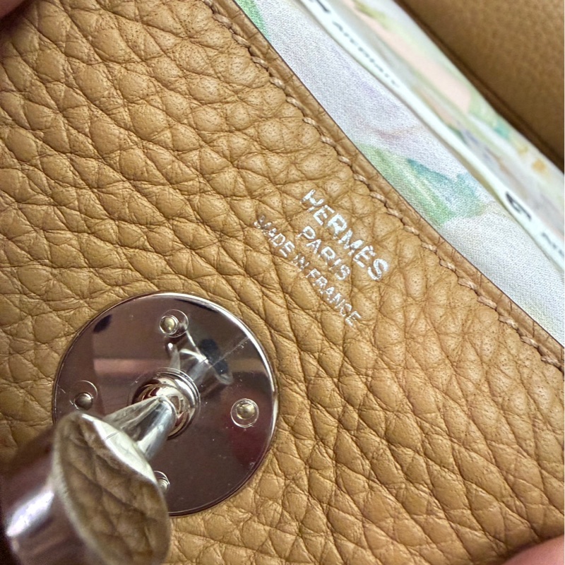 Lindy 26。餅乾色-4