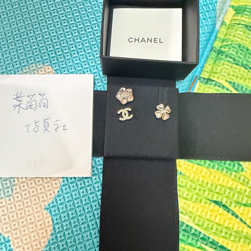 香奈兒。25B三件組小耳環。-2
