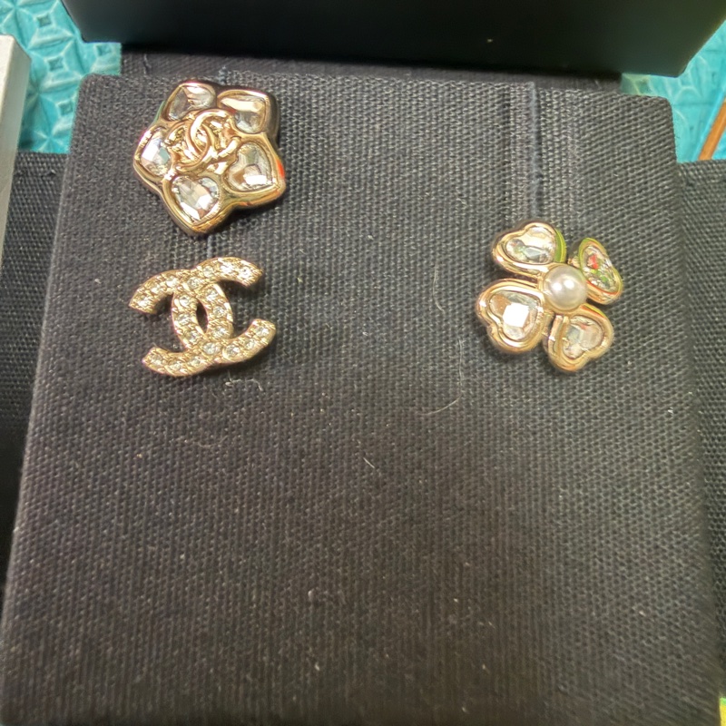 香奈兒。25B三件組小耳環。-3